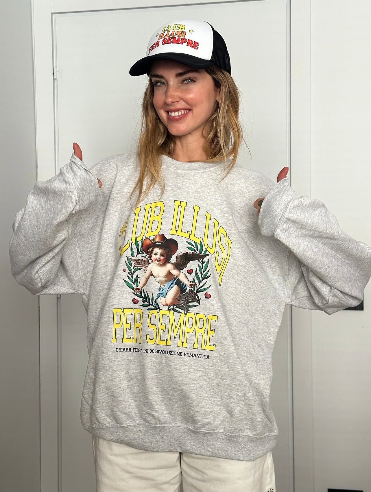 Chiara Ferragni - ❤︎新品❤︎ CHIARA FERRAGNI スウェットXS CLUB ILLUSI PER SEMPRE