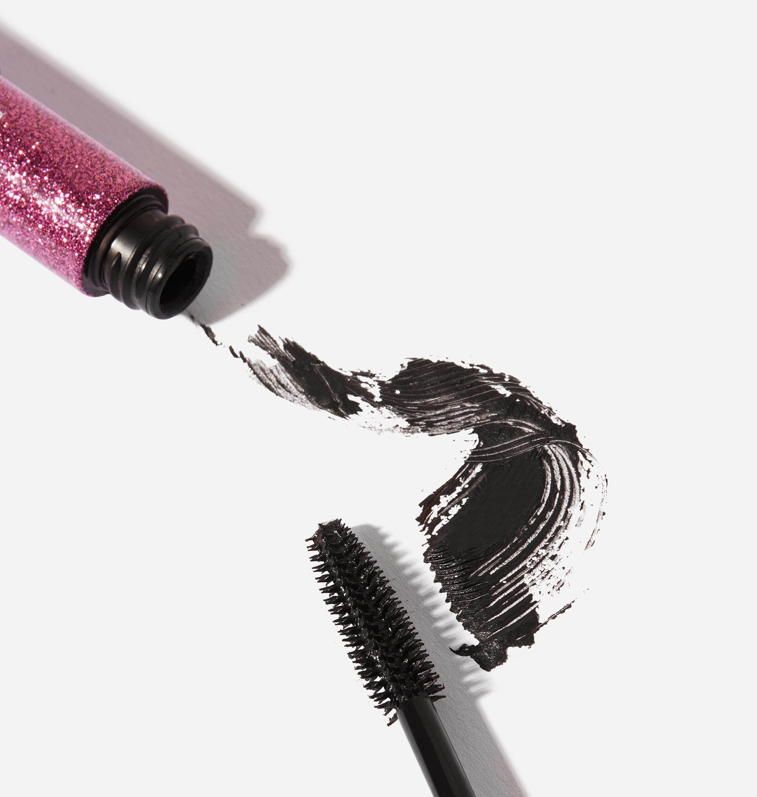 MASCARA - UNPOSTED 01-thumbmail-2